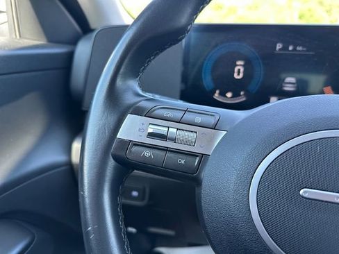 Used 2024 Hyundai Kona SEL FWD image 23