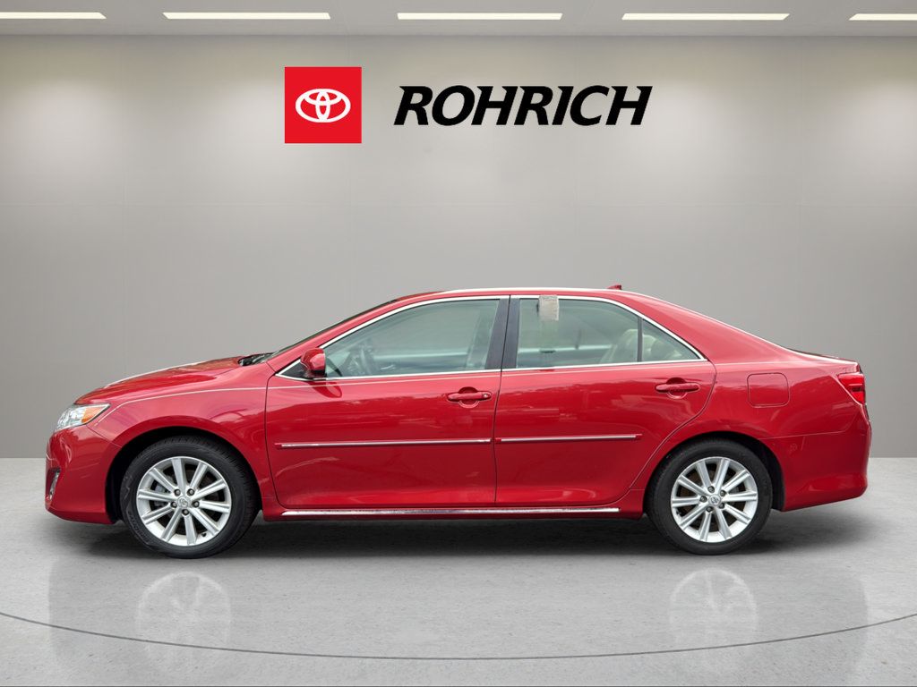 Used 2012 Toyota Camry XLE FWD image 9
