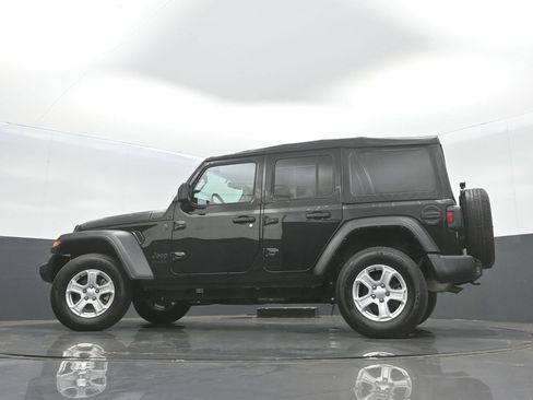 Certified 2022 Jeep Wrangler Unlimited Sport image 29