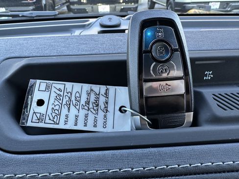 New 2025 Ford Bronco Outer Banks image 16