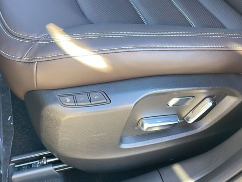 New 2025 MAZDA CX-5 Signature image 29