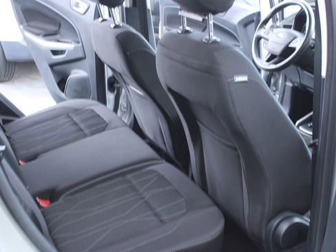 Used 2019 Ford EcoSport SE w/ SE Convenience Package image 22