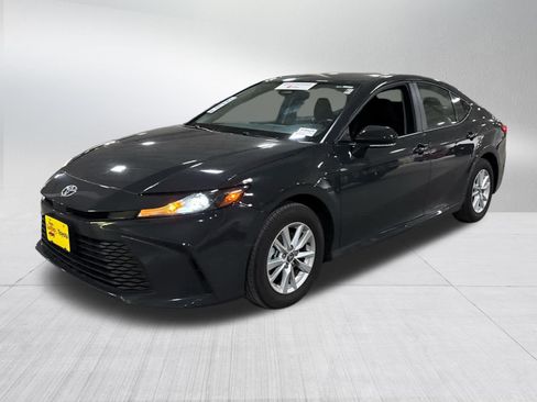 Used 2025 Toyota Camry LE w/ Convenience Package AWD/4WD image 3