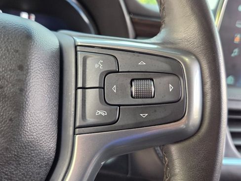 Used 2022 Chevrolet Tahoe LT w/ Luxury Package RWD image 26