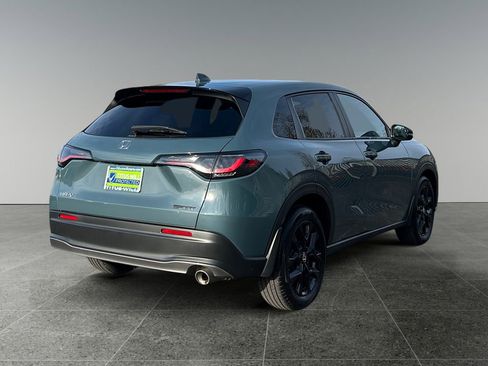 Used 2024 Honda HR-V Sport image 7