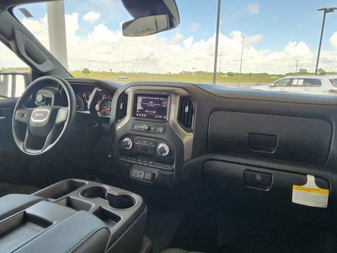 Used 2026 GMC Sierra 1500 Pro w/ Pro Value Package AWD/4WD image 19