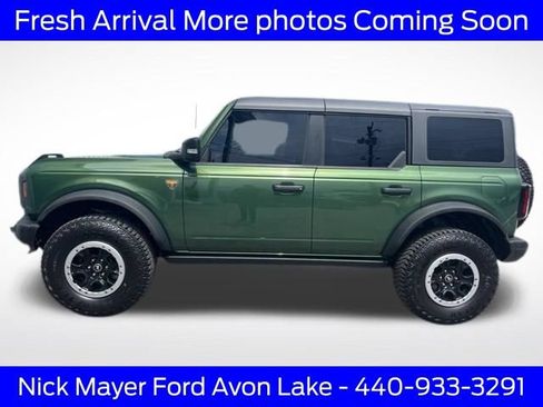 Used 2023 Ford Bronco Badlands AWD/4WD image 3