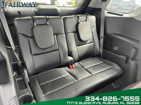 Used 2023 Ford Explorer XLT w/ Equipment Group 202A image 14