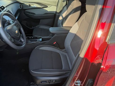 Used 2023 Chevrolet TrailBlazer LT image 12