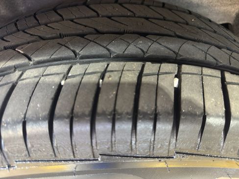 Used 2021 Ford Expedition Max XLT image 29