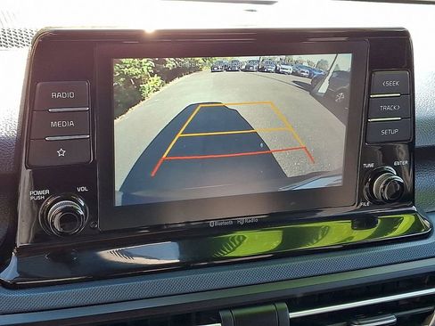 Certified 2021 Kia Seltos S image 18