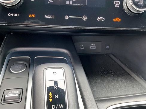 Certified 2025 INFINITI QX60 Luxe w/ Black Edition image 33