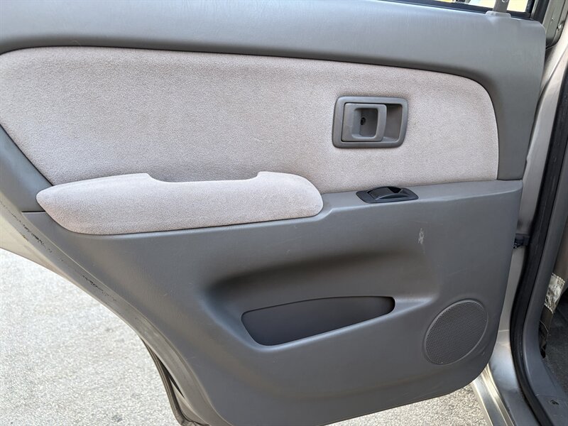 Used 2001 Toyota 4Runner SR5 RWD image 24