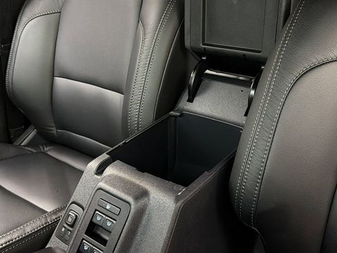 Used 2025 Ford Bronco Big Bend image 38