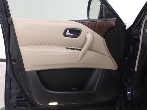 Used 2020 Nissan Armada Platinum w/ Captain's Chairs Package image 16