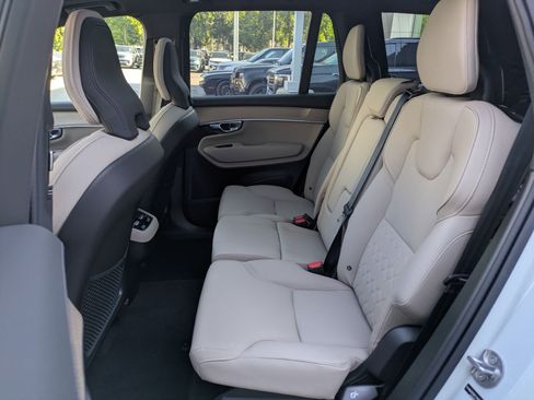 New 2026 Volvo XC90 B6 Plus w/ Protection Package Premier image 15