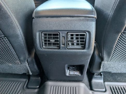 Used 2023 Toyota 4Runner SR5 Premium image 8