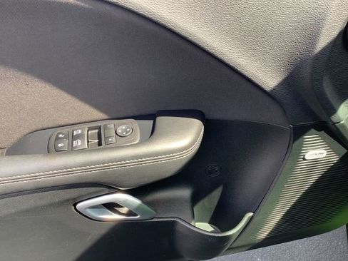 Used 2023 Dodge Challenger SXT w/ Blacktop Package image 9