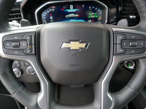 Used 2024 Chevrolet Silverado 1500 LTZ image 25