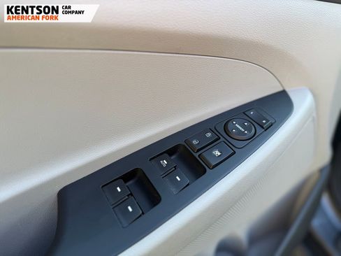 Used 2016 Hyundai Tucson SE w/ Option Group 02 image 12