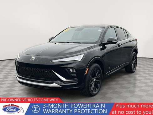 Used 2025 Buick Envista Sport Touring image 1