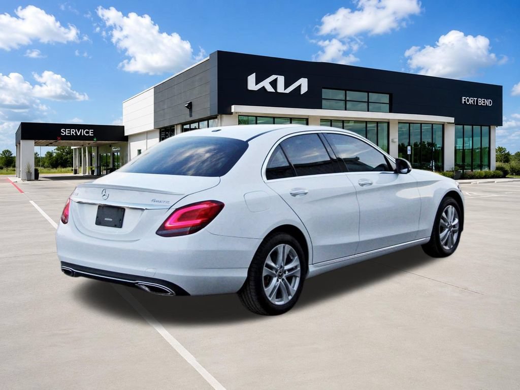 Used 2019 Mercedes-Benz C 300 4MATIC Sedan image 5