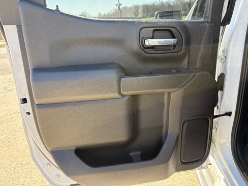 Used 2020 Chevrolet Silverado 1500 LT w/ All-Star Edition image 16