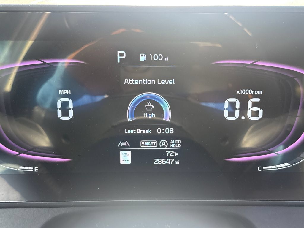 Used 2025 Kia Sportage EX w/ Premium Package FWD image 21