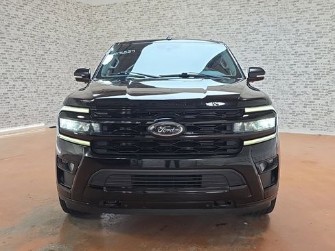 Used 2022 Ford Expedition Max Limited image 3