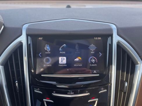 Used 2014 Cadillac SRX Luxury image 19