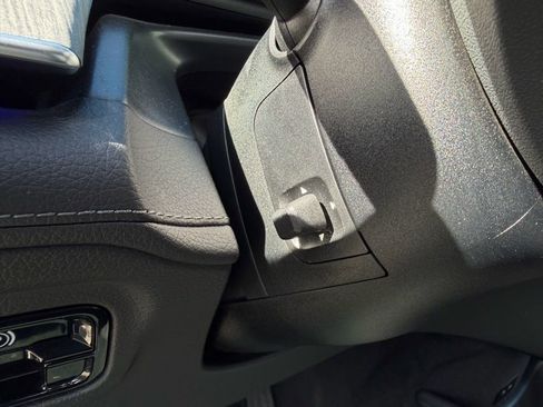 Used 2024 Mercedes-Benz EQE 350+ 4MATIC Sedan w/ Driver Assistance Package image 21