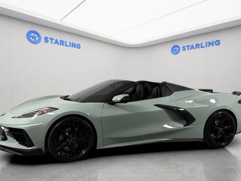 Used 2024 Chevrolet Corvette Stingray Convertible w/ Z51 Performance Package RWD image 2