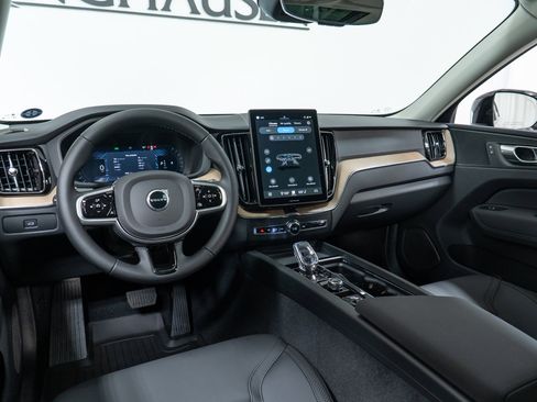 New 2026 Volvo XC60 B5 Plus w/ Protection Package Premier image 16