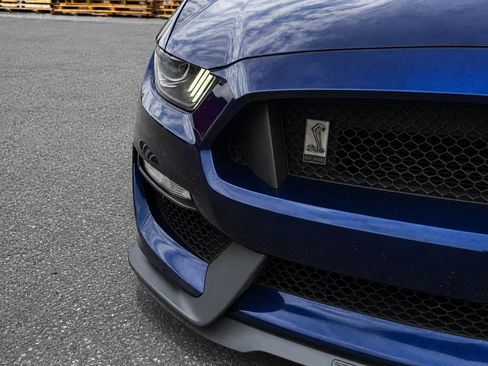 Used 2018 Ford Mustang Shelby GT350 w/ Electronics Package RWD image 10