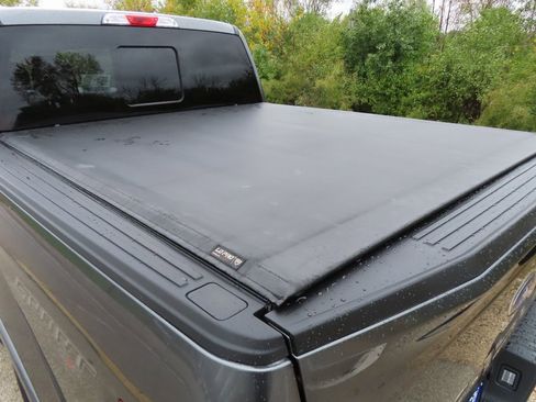 Used 2018 Ford F150 XLT w/ Equipment Group 302A Luxury image 12