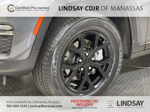 Used 2022 Jeep Grand Cherokee Limited AWD/4WD image 12