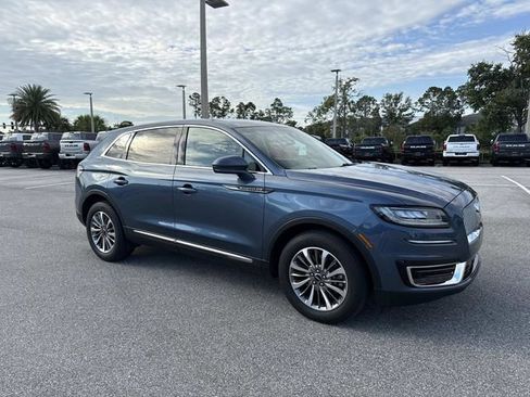 Used 2019 Lincoln Nautilus Select FWD image 1