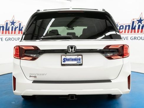 New 2026 Honda Odyssey EX-L image 6