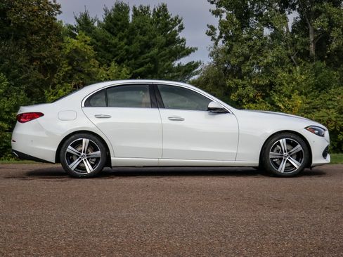 New 2025 Mercedes-Benz C 300 4MATIC Sedan image 3