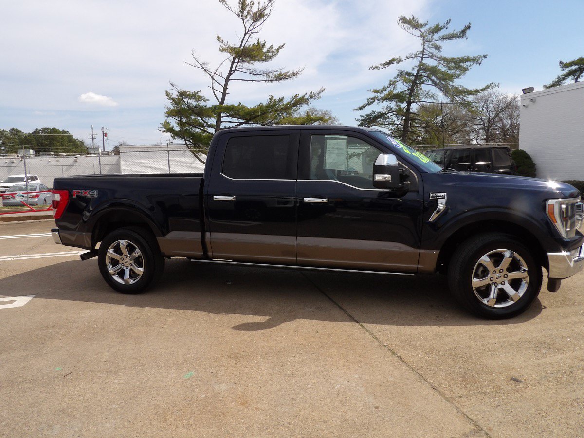 Used 2022 Ford F150 Lariat w/ Equipment Group 502A High AWD/4WD image 2
