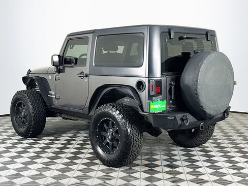 Used 2017 Jeep Wrangler Sport image 6