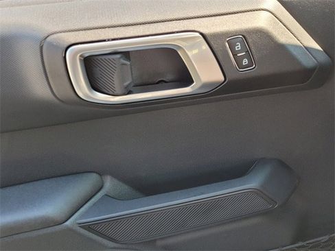 New 2025 Ford Bronco 4-Door image 54