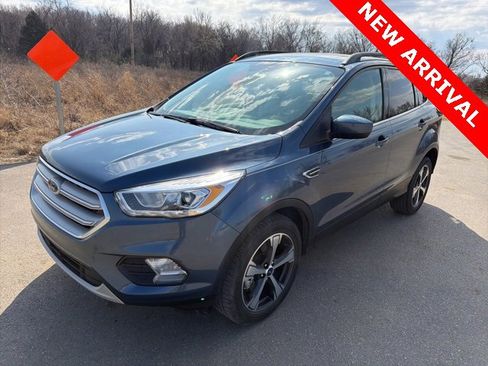 Used 2018 Ford Escape SEL image 8