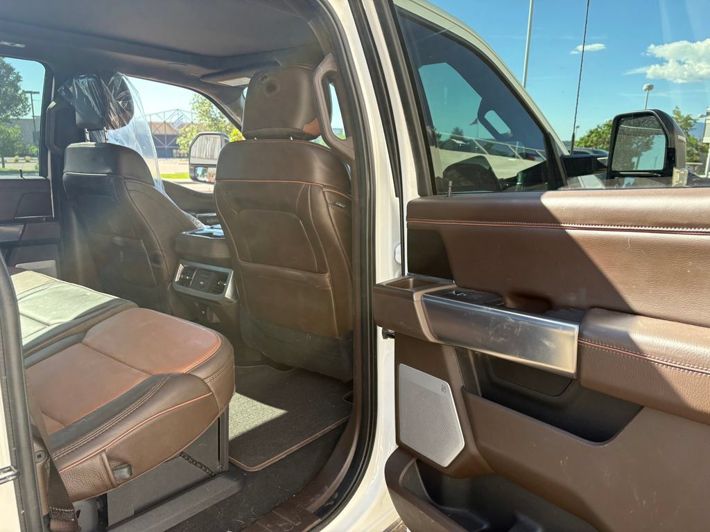 Certified 2025 Ford F250 King Ranch AWD/4WD image 45