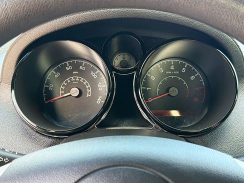 Used 2007 Saturn Sky image 30