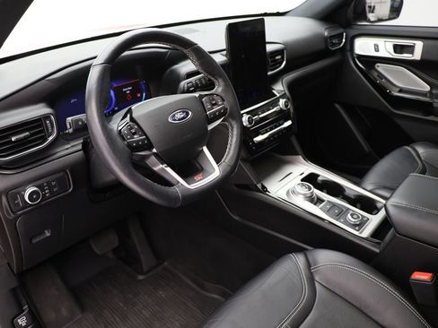 Used 2022 Ford Explorer ST w/ Equipment Group 401A image 16