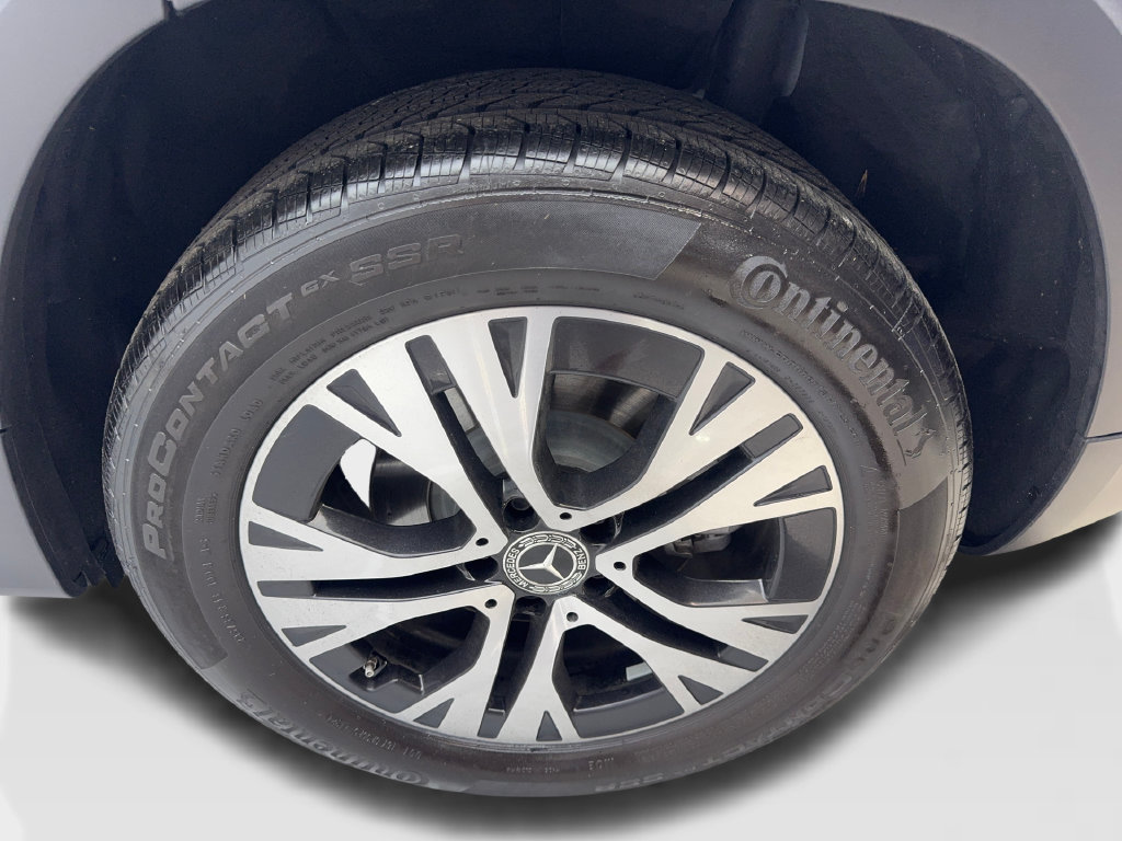Used 2025 Mercedes-Benz GLB 250 w/ Exclusive Package image 85