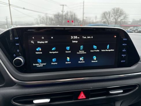 Used 2022 Hyundai Sonata Limited image 38