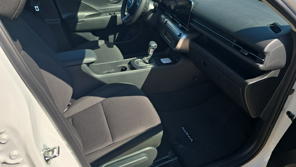 New 2027 Hyundai Kona SEL Sport FWD image 13