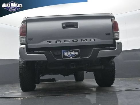 Used 2021 Toyota Tacoma TRD Sport w/ Technology Package AWD/4WD image 22